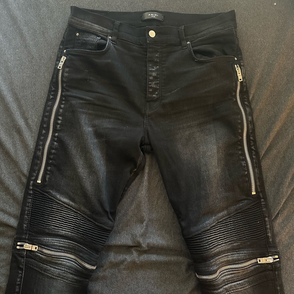 Black Denim Jeans with Zipper Accents
